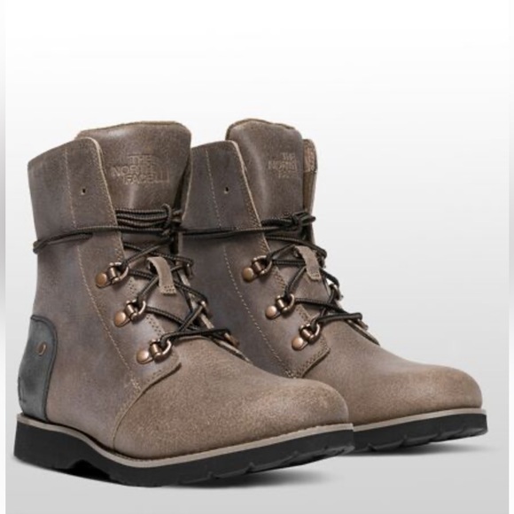 The North Face Ballard Lace Suede Boot - Picture 2 of 10